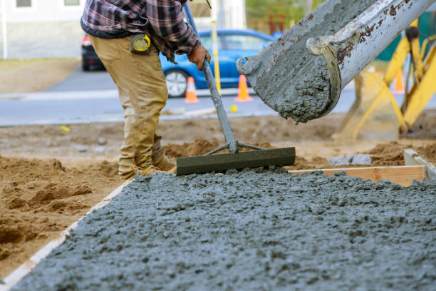 Best Concrete Contractor Near Me  in Bicknell, IN